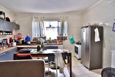 Casa à venda com 220m², 2 quartos e 8 vagas Casa à venda com 220m², 2 quartos e 8 vagasCozinha