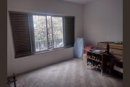 Casa à venda com 110m², 3 quartos e 2 vagas