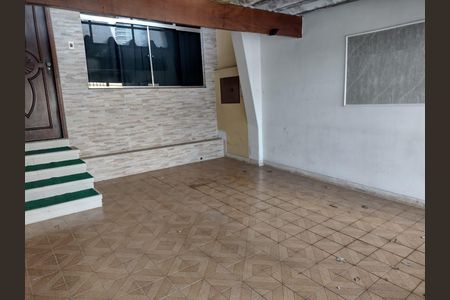 Casa à venda com 110m², 3 quartos e 2 vagas