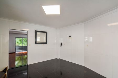 Apartamento à venda com 150m², 4 quartos e 1 vaga Apartamento à venda com 150m², 4 quartos e 1 vagaCozinha