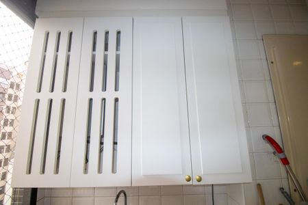 Apartamento à venda com 150m², 4 quartos e 2 vagas Apartamento à venda com 150m², 4 quartos e 2 vagasÁrea de Serviço