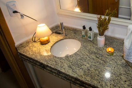 Apartamento à venda com 150m², 4 quartos e 2 vagas Apartamento à venda com 150m², 4 quartos e 2 vagasLavabo