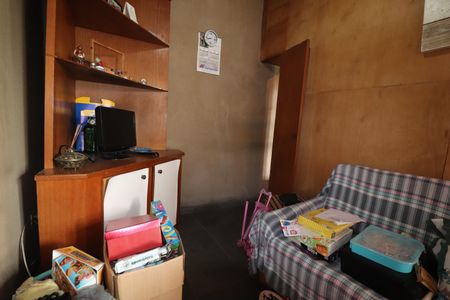 Casa à venda com 148m², 3 quartos e 2 vagasEdícula - Sala