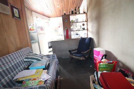 Casa à venda com 148m², 3 quartos e 2 vagasEdícula - Sala