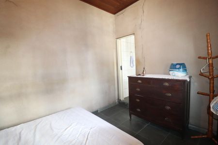 Casa à venda com 148m², 3 quartos e 2 vagasEdícula - Quarto