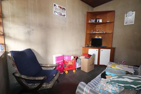 Casa à venda com 148m², 3 quartos e 2 vagasEdícula - Sala