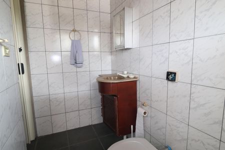 Casa à venda com 148m², 3 quartos e 2 vagasEdícula - Banheiro