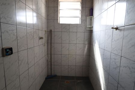 Casa à venda com 148m², 3 quartos e 2 vagasEdícula - Banheiro