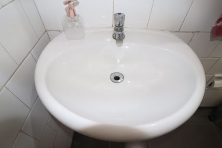 Casa à venda com 148m², 3 quartos e 2 vagasBanheiro 2