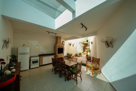 Casa à venda com 165m², 3 quartos e 3 vagasÁrea gourmet