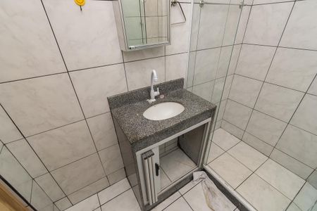 Casa para alugar com 49m², 2 quartos e sem vagaBanheiro