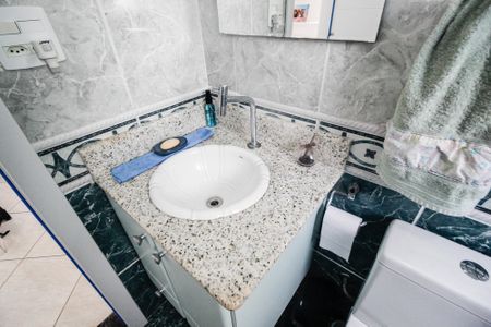 Apartamento à venda com 67m², 2 quartos e 1 vagaBanheiro