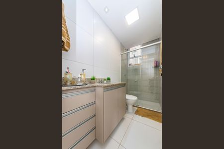 Apartamento à venda com 70m², 3 quartos e 1 vaga Apartamento à venda com 70m², 3 quartos e 1 vagaBanheiro Social