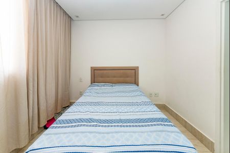 Apartamento à venda com 70m², 3 quartos e 1 vaga Apartamento à venda com 70m², 3 quartos e 1 vagaSuíte