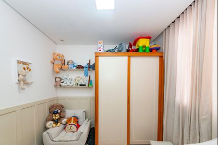 Apartamento à venda com 70m², 3 quartos e 1 vaga Apartamento à venda com 70m², 3 quartos e 1 vagaQuarto 2