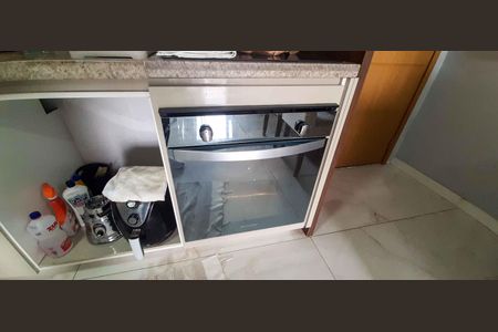 Apartamento à venda com 52m², 2 quartos e 1 vaga Apartamento à venda com 52m², 2 quartos e 1 vagaCozinha