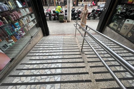 Apartamento para alugar com 55m², 1 quarto e sem vagaHall