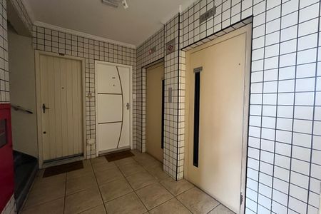 Apartamento para alugar com 55m², 1 quarto e sem vagaHall