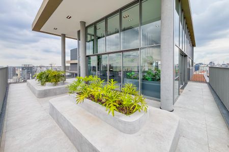 Studio à venda com 18m², 1 quarto e sem vaga Studio à venda com 18m², 1 quarto e sem vagaÁrea comum - Salão de festas