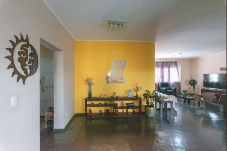 Casa à venda com 300m², 3 quartos e 4 vagasSala de Estar