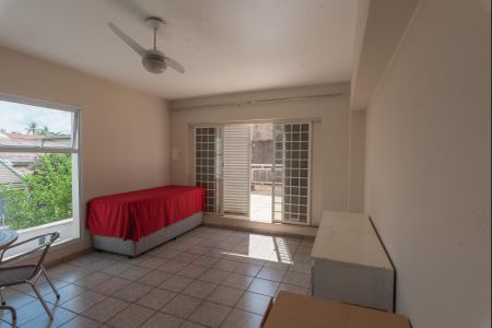 Casa à venda com 300m², 3 quartos e 4 vagasSala 2