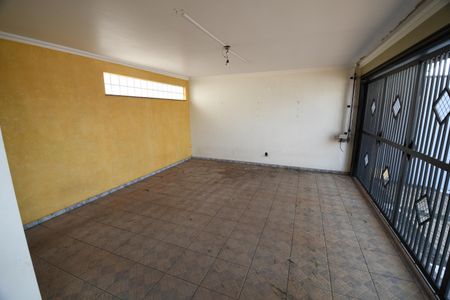 Casa à venda com 480m², 4 quartos e 5 vagasGaragem