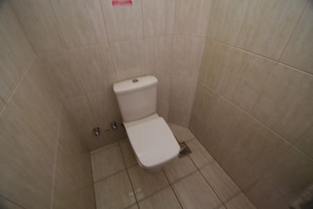 Casa à venda com 480m², 4 quartos e 5 vagasLavabo 1