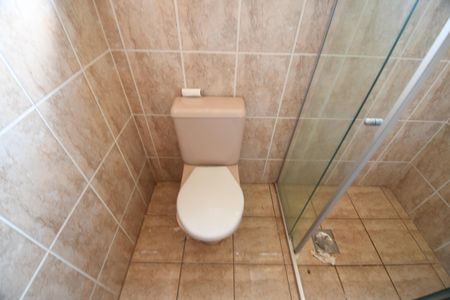 Casa à venda com 480m², 4 quartos e 5 vagasBanheiro 4