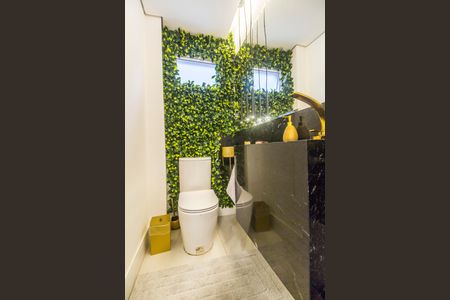 Casa de condomínio à venda com 300m², 4 quartos e 4 vagas Casa de condomínio à venda com 300m², 4 quartos e 4 vagasLavabo