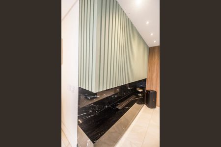 Casa de condomínio à venda com 300m², 4 quartos e 4 vagas Casa de condomínio à venda com 300m², 4 quartos e 4 vagasDetalhe Sala