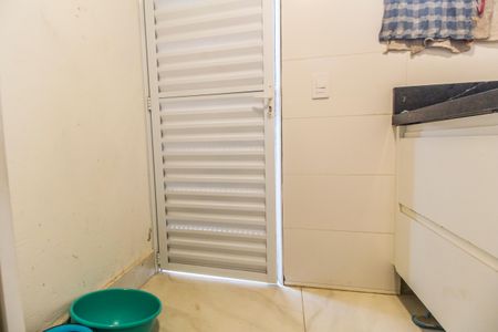 Casa de condomínio à venda com 300m², 4 quartos e 4 vagas Casa de condomínio à venda com 300m², 4 quartos e 4 vagasÁrea de Serviço