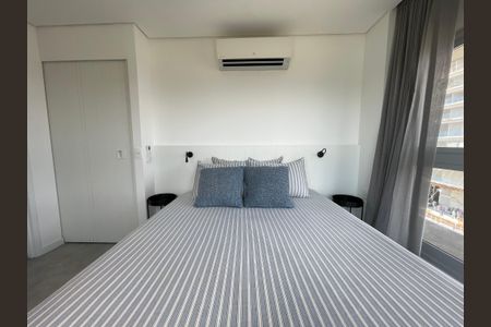 Studio à venda com 62m², 1 quarto e 1 vaga Studio à venda com 62m², 1 quarto e 1 vagaSuíte