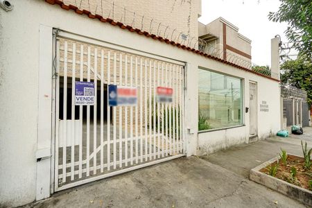 Casa de condomínio à venda com 90m², 2 quartos e 1 vagaFachada
