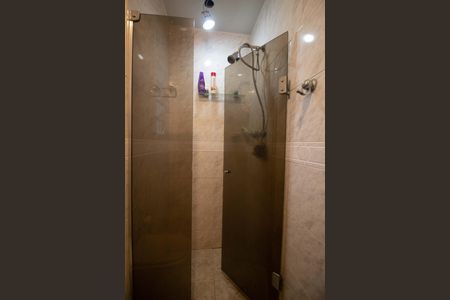 Apartamento à venda com 160m², 4 quartos e 1 vaga Apartamento à venda com 160m², 4 quartos e 1 vagaBanheiro social 1