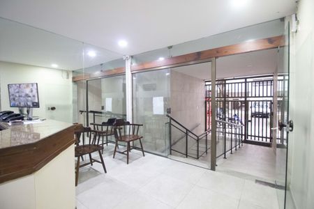 Apartamento à venda com 160m², 4 quartos e 1 vaga Apartamento à venda com 160m², 4 quartos e 1 vagaPortaria