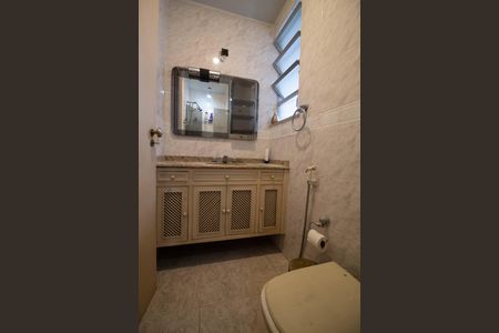 Apartamento à venda com 160m², 4 quartos e 1 vaga Apartamento à venda com 160m², 4 quartos e 1 vagaBanheiro social 1