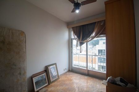 Apartamento à venda com 160m², 4 quartos e 1 vaga Apartamento à venda com 160m², 4 quartos e 1 vagaQuarto 1