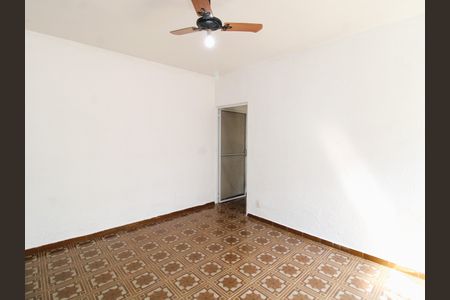 Casa à venda com 156m², 3 quartos e 2 vagasSala