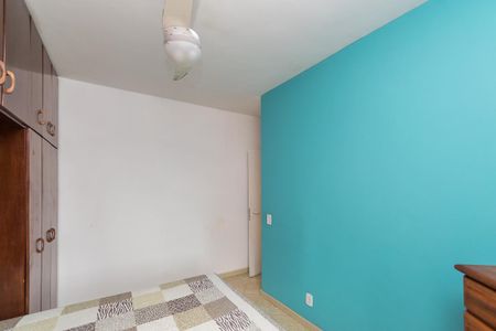Apartamento à venda com 74m², 3 quartos e 1 vagaQuarto 2
