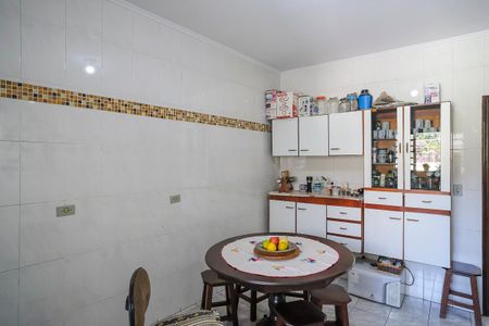 Casa à venda com 216m², 2 quartos e 4 vagasCozinha