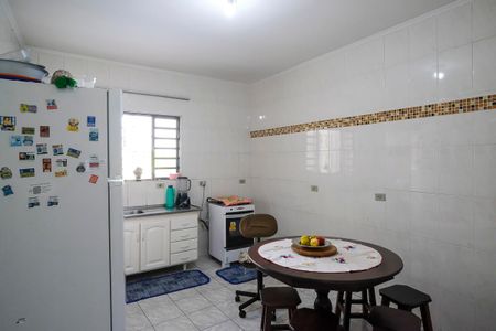 Casa à venda com 216m², 2 quartos e 4 vagasCozinha
