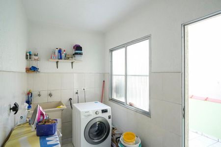 Casa à venda com 216m², 2 quartos e 4 vagasÁrea de serviço