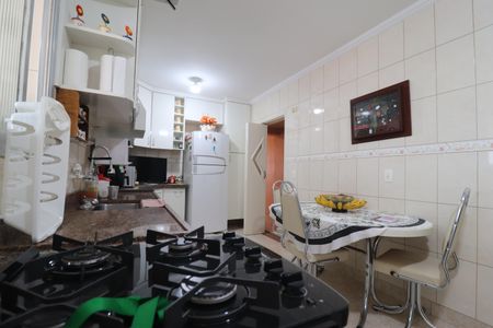 Apartamento à venda com 110m², 2 quartos e 1 vagaCozinha