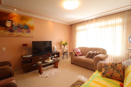 Apartamento à venda com 110m², 2 quartos e 1 vagaSala