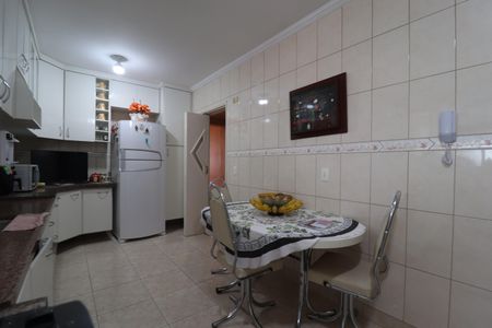 Apartamento à venda com 110m², 2 quartos e 1 vagaCozinha