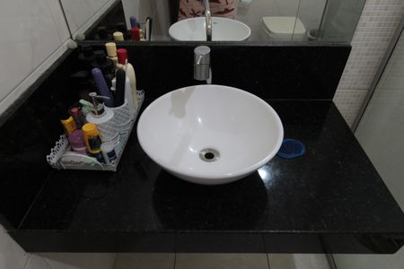 Casa à venda com 270m², 3 quartos e 6 vagasBanheiro da Suite