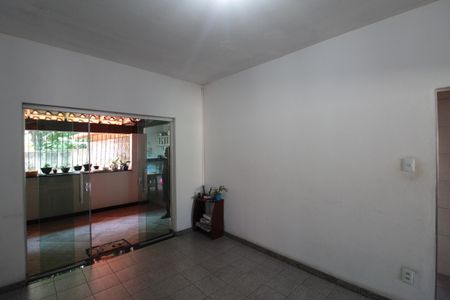 Casa à venda com 270m², 3 quartos e 6 vagasCopa