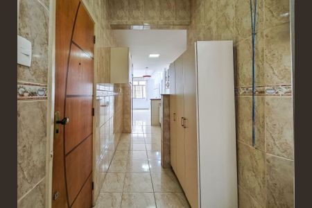 Apartamento à venda com 70m², 2 quartos e 1 vagaÁrea de Serviço
