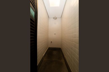 Apartamento à venda com 190m², 2 quartos e 3 vagas Apartamento à venda com 190m², 2 quartos e 3 vagasÁrea Comum - Sauna