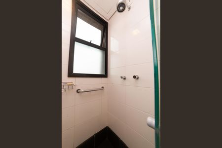 Apartamento à venda com 190m², 2 quartos e 3 vagas Apartamento à venda com 190m², 2 quartos e 3 vagasBanheiro Social 1